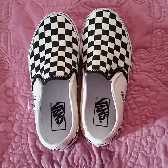 Vans Shoes - Band New🎉 Slip On Vans